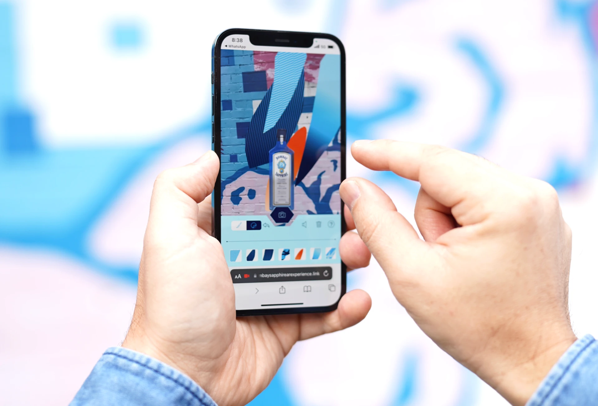 Painting controls in the Bombay Sapphire augmented reality experience